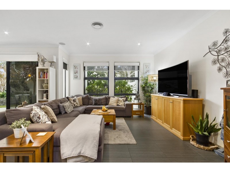 12/10 Helpmann Street, Bonython ACT 2905