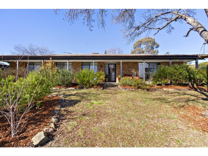 14 Cracknell Street, Monash ACT 2904