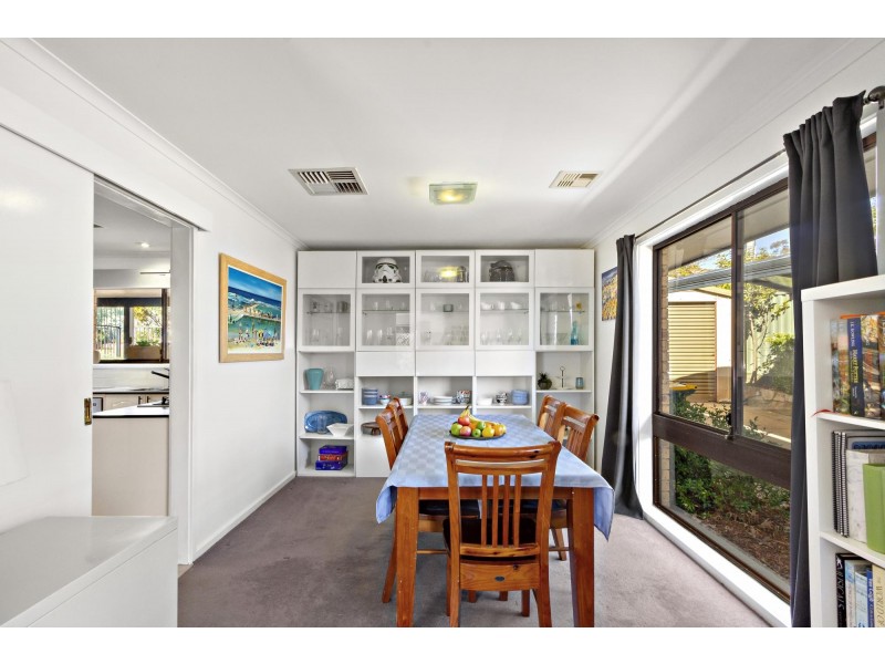 14 Cracknell Street, Monash ACT 2904