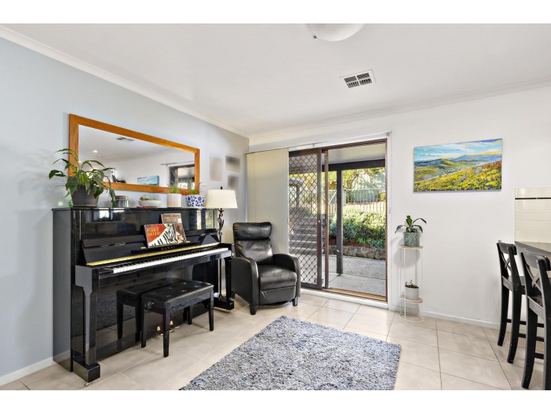 14 Cracknell Street, Monash ACT 2904