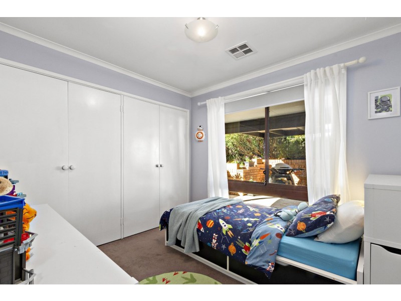14 Cracknell Street, Monash ACT 2904