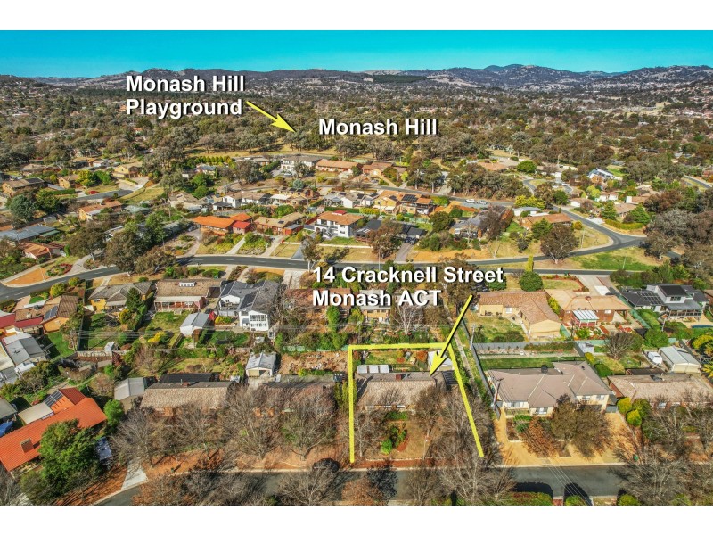 14 Cracknell Street, Monash ACT 2904