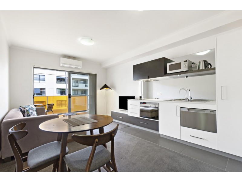 16/56 Cowlishaw Street, Greenway ACT 2900
