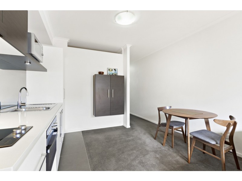 16/56 Cowlishaw Street, Greenway ACT 2900