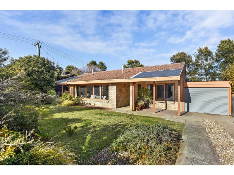 13 Kingsbury Street, Gowrie ACT 2904