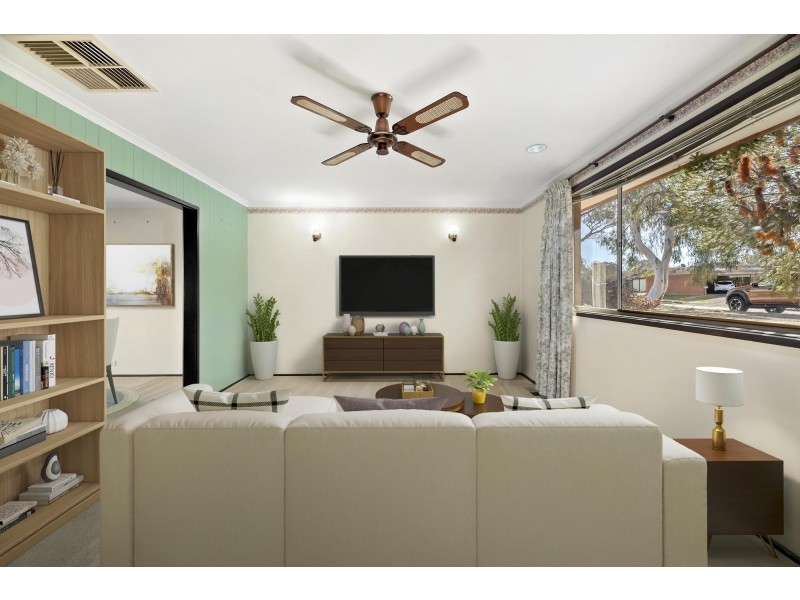 105 Livingston Avenue, Kambah ACT 2902