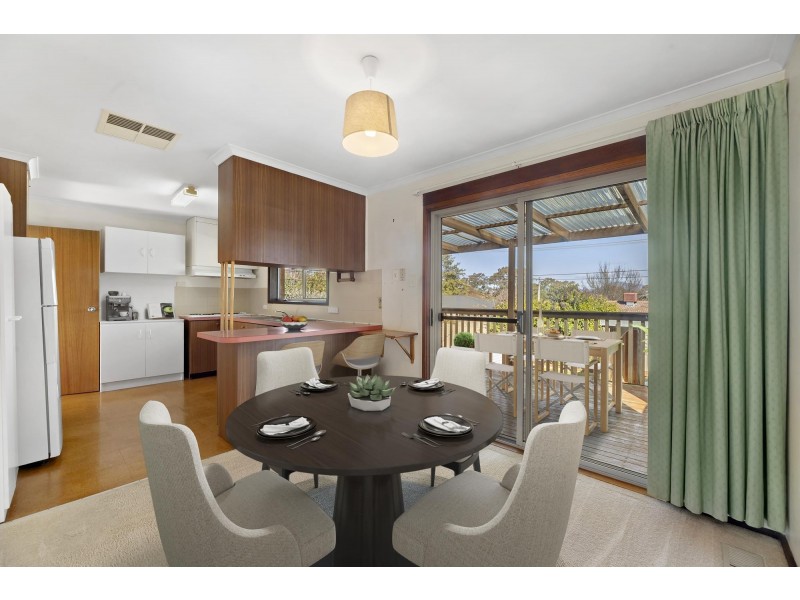 105 Livingston Avenue, Kambah ACT 2902