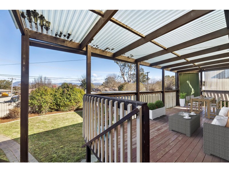 105 Livingston Avenue, Kambah ACT 2902