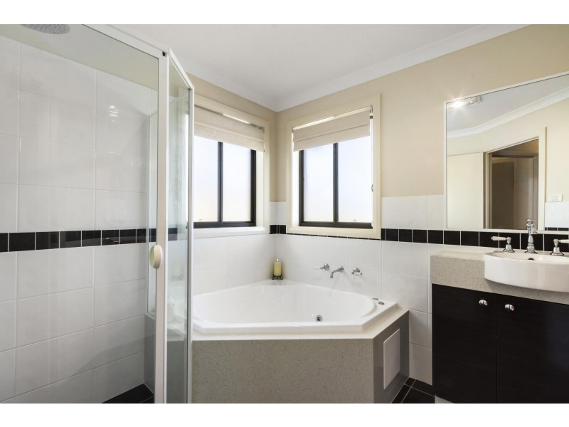 49 Olive Pink Crescent, Banks ACT 2906