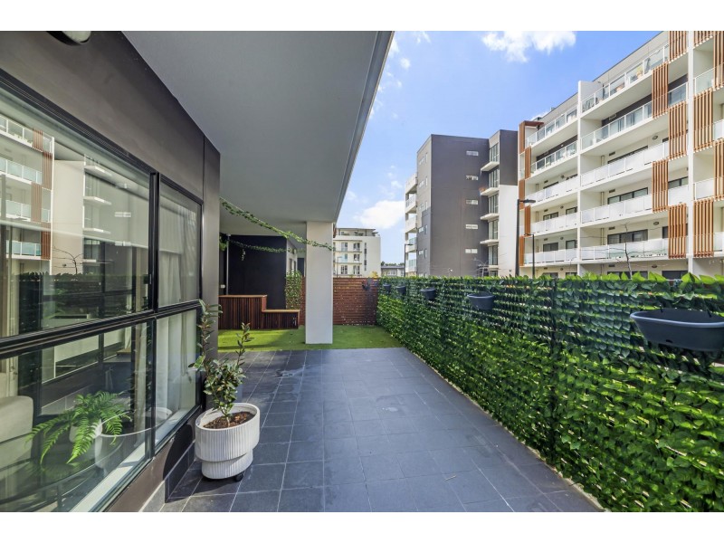 143/8 Limburg Way, Greenway ACT 2900
