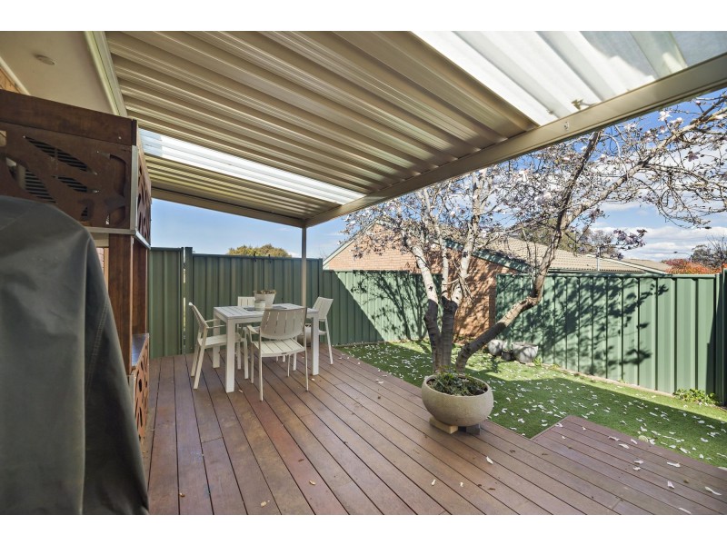 12/16 Blackett Crescent, Greenway ACT 2900
