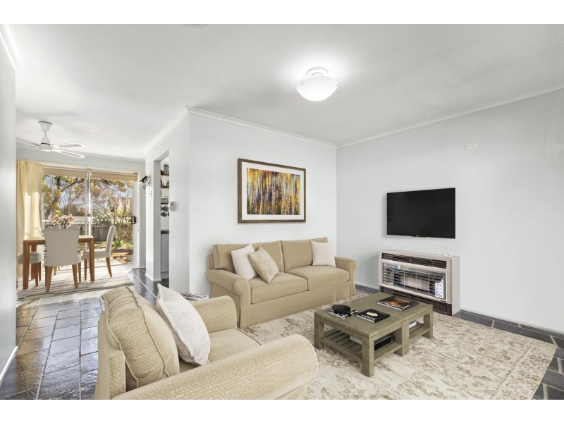 4 Wiburd Street, Banks ACT 2906