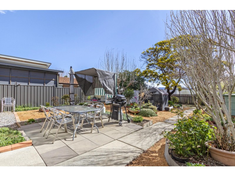 4 Wiburd Street, Banks ACT 2906