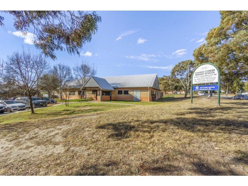 4 Wiburd Street, Banks ACT 2906