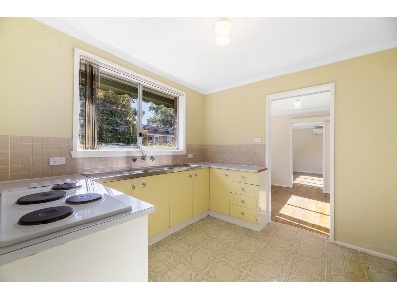 130 Learmonth Drive, Kambah ACT 2902