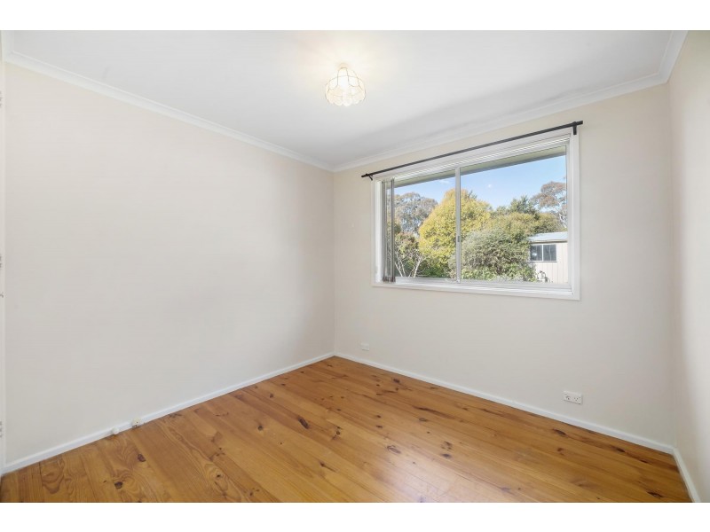 130 Learmonth Drive, Kambah ACT 2902