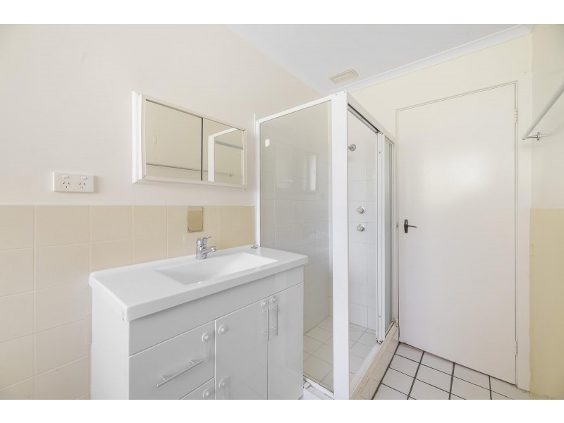 130 Learmonth Drive, Kambah ACT 2902