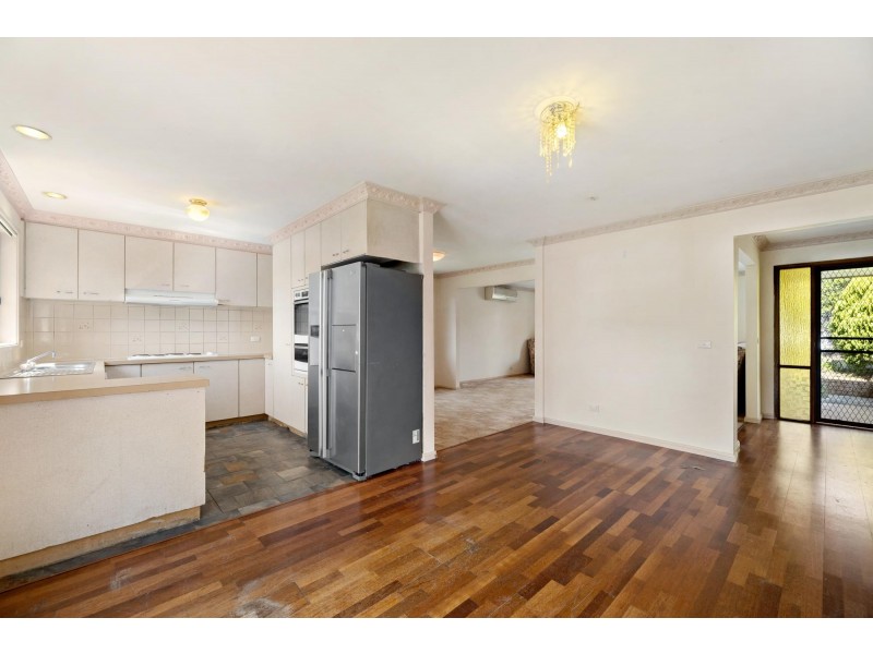 24 Bucknel Circuit, Isabella Plains ACT 2905