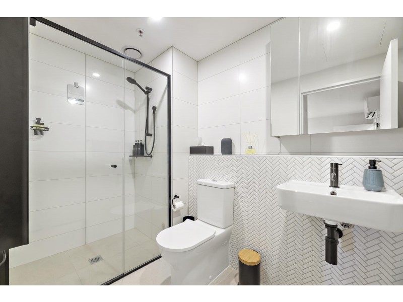 910/335 Anketell Street, Greenway ACT 2900