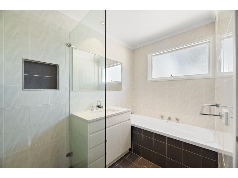 2 McBurney Crescent, Richardson ACT 2905