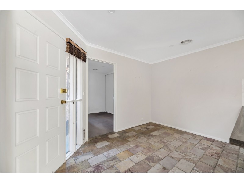 10/3 Peron Place, Banks ACT 2906