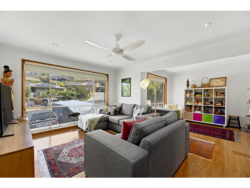 8 Creswick Place, Calwell ACT 2905