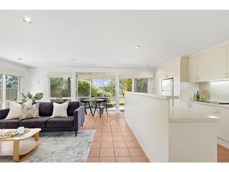 41 Carter Crescent, Calwell ACT 2905