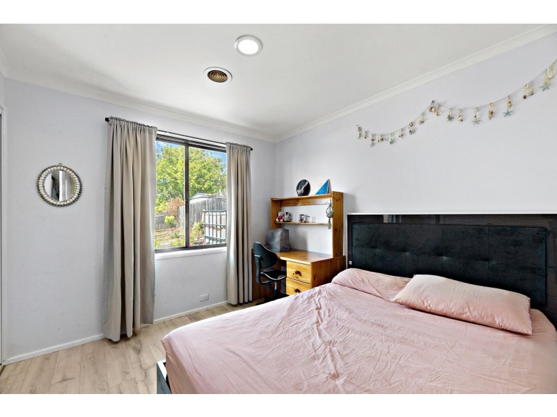 36 Moonbi Crescent, Isabella Plains ACT 2905