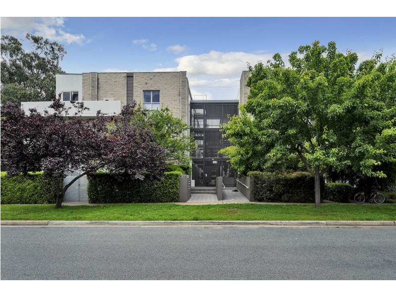 12/123 Lowanna Street, Braddon ACT 2612