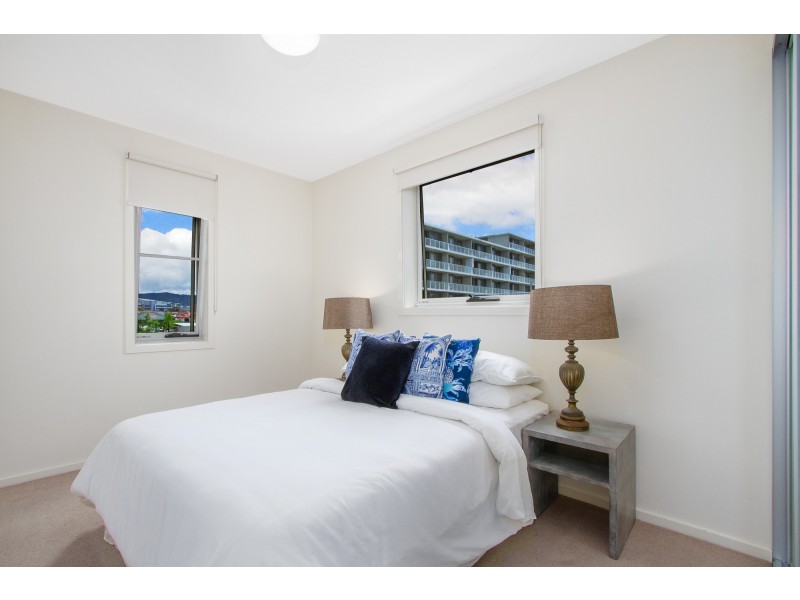 80/1 Limburg Way, Greenway ACT 2900