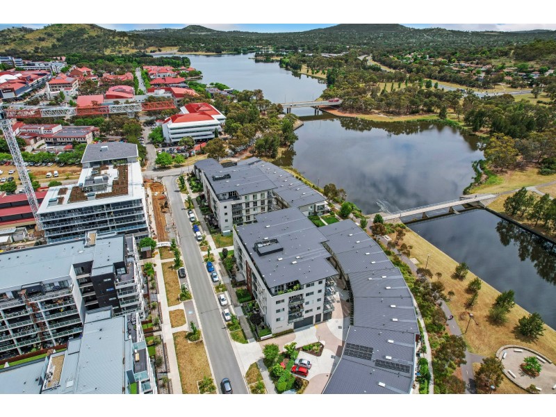 80/1 Limburg Way, Greenway ACT 2900