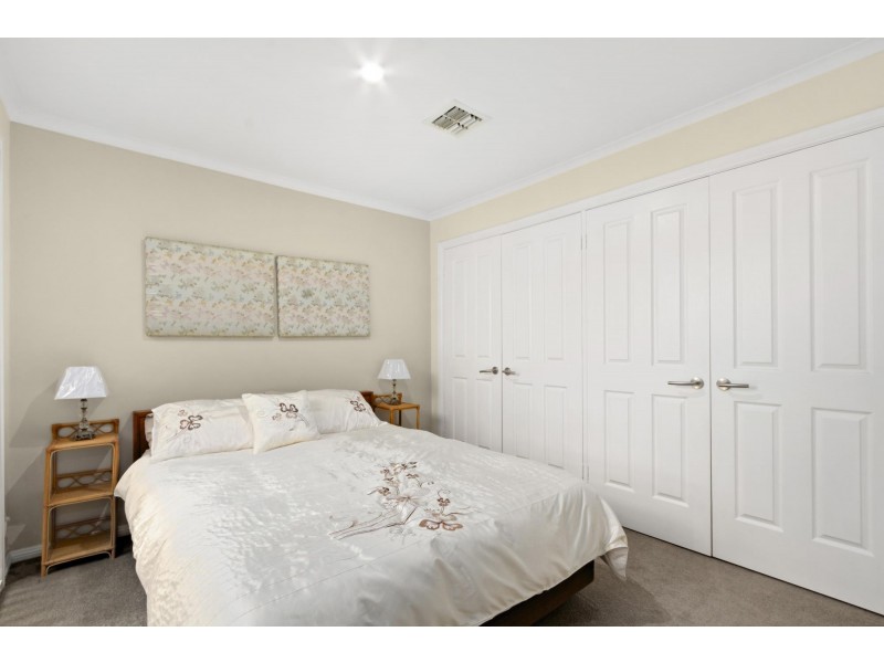 27 Mortimer Lewis Drive, Greenway ACT 2900