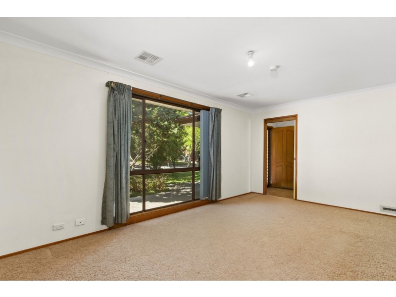 12 Stubbs Crescent, Theodore ACT 2905