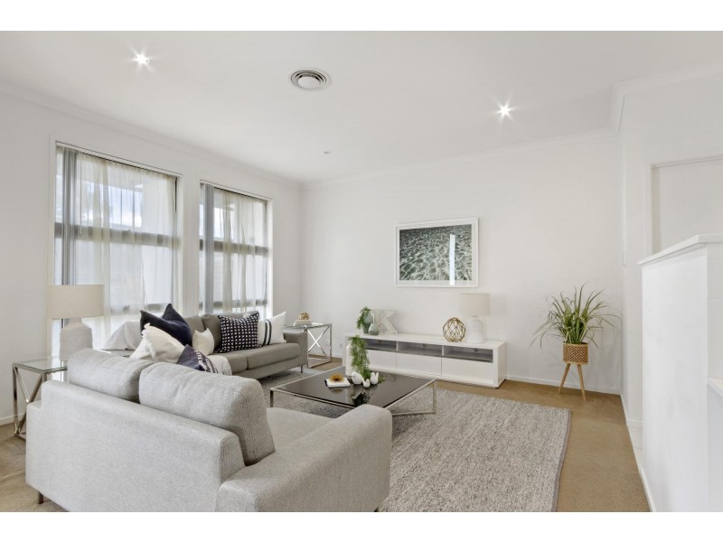 4/10 Helpmann Street, Bonython ACT 2905
