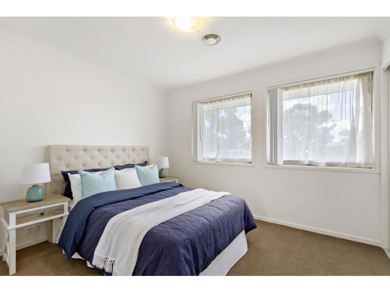 4/10 Helpmann Street, Bonython ACT 2905