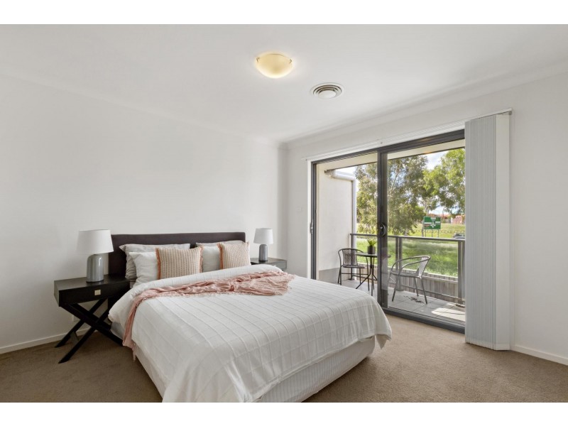 4/10 Helpmann Street, Bonython ACT 2905