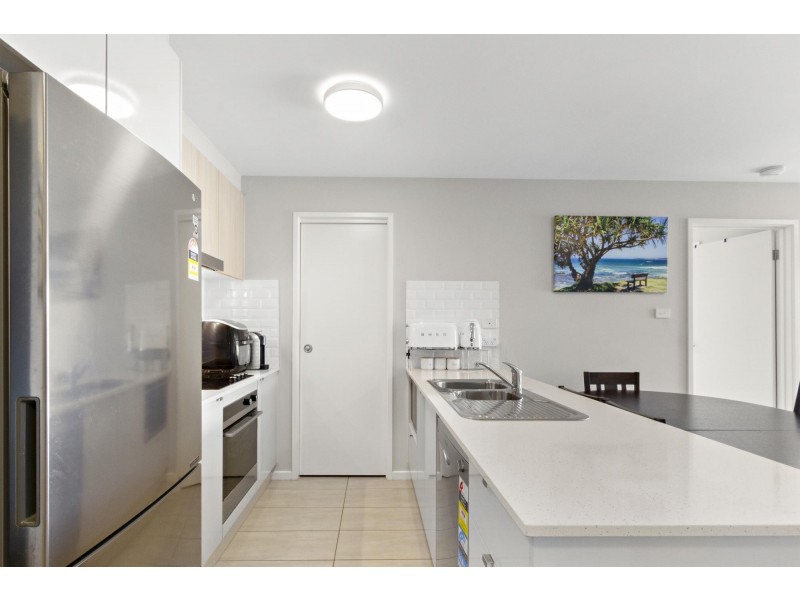 150/8 Limburg Way, Greenway ACT 2900