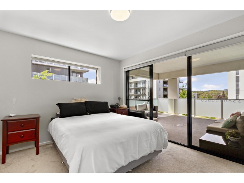 150/8 Limburg Way, Greenway ACT 2900