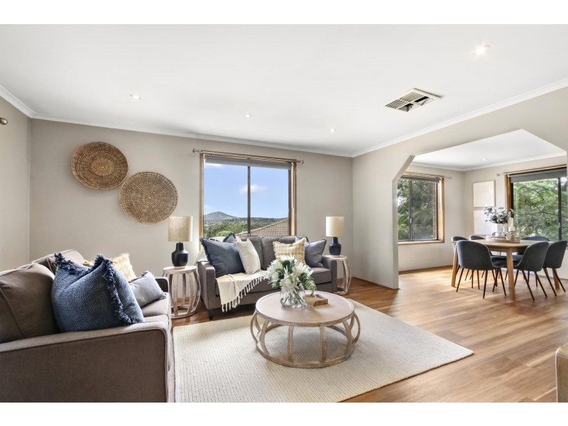 13 Hadleigh Circuit, Isabella Plains ACT 2905