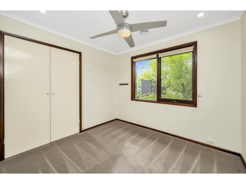 9 Wray Place, Gowrie ACT 2904