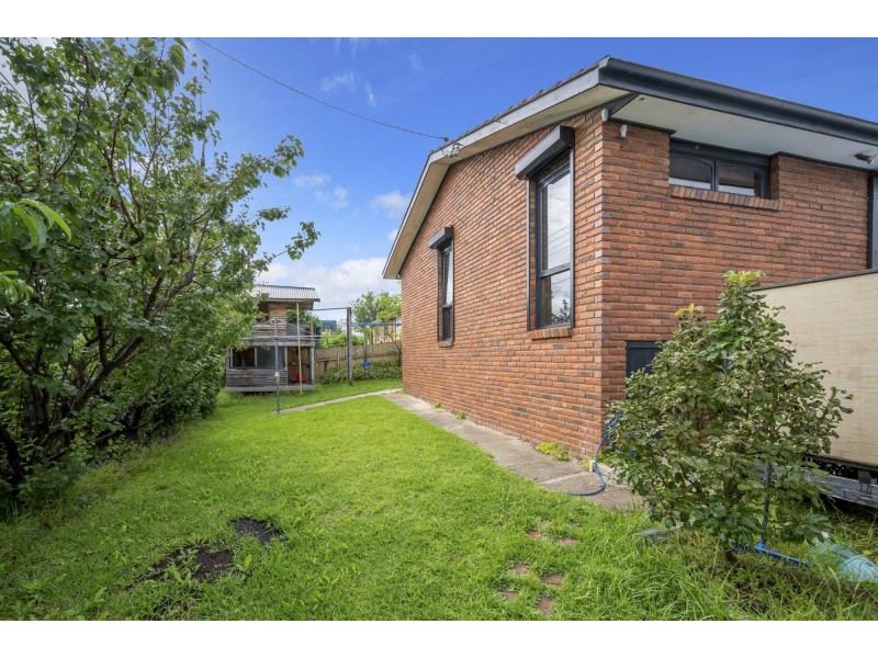 9 Wray Place, Gowrie ACT 2904