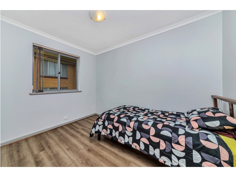 4/2 Velacia Place, Queanbeyan NSW 2620