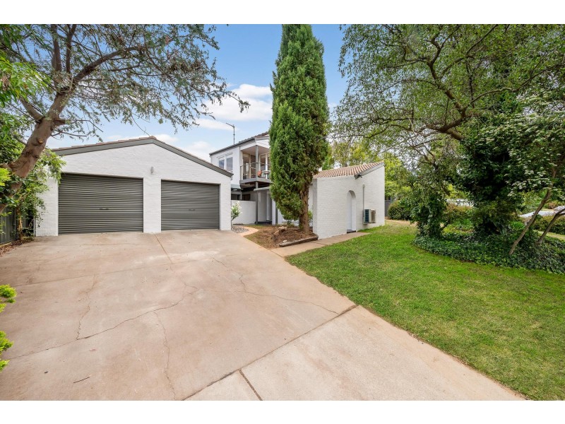 69 Merriman Crescent, Macarthur ACT 2904