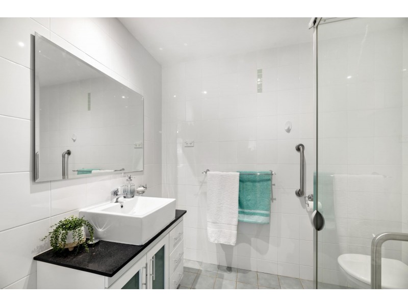 23/1 Drew Street, Greenway ACT 2900