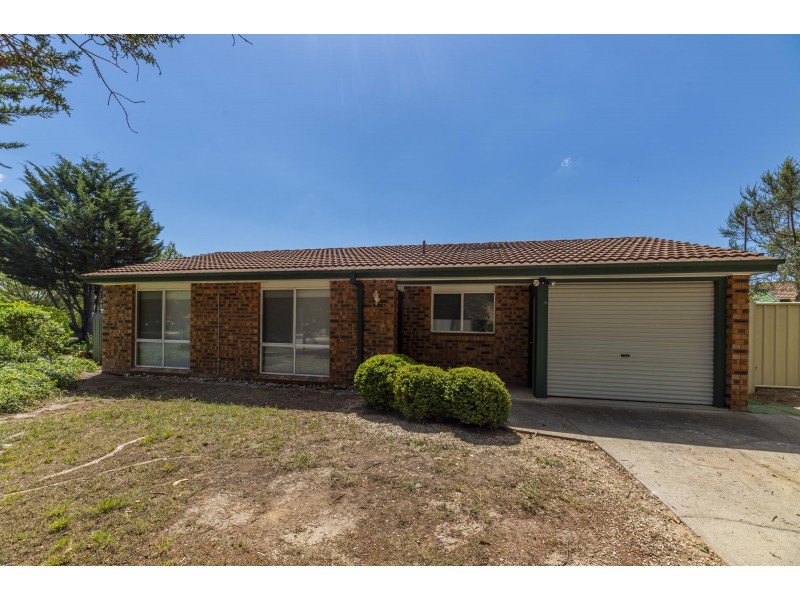 44 Cromwell Circuit, Isabella Plains ACT 2905