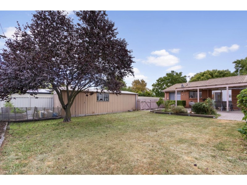 27 Stubbs Crescent, Theodore ACT 2905