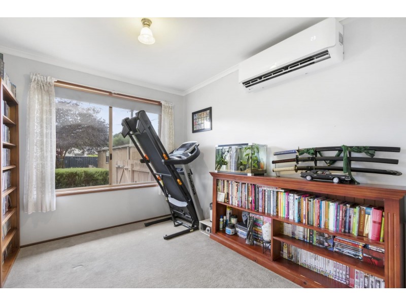27 Stubbs Crescent, Theodore ACT 2905