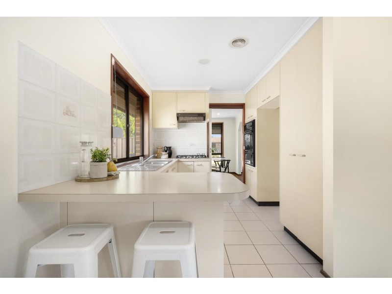 14 Balsillie Crescent, Monash ACT 2904