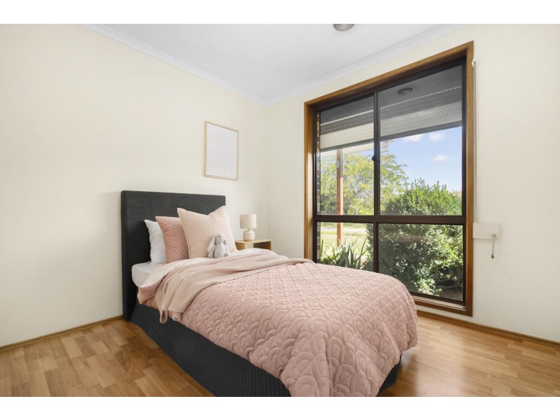 14 Balsillie Crescent, Monash ACT 2904
