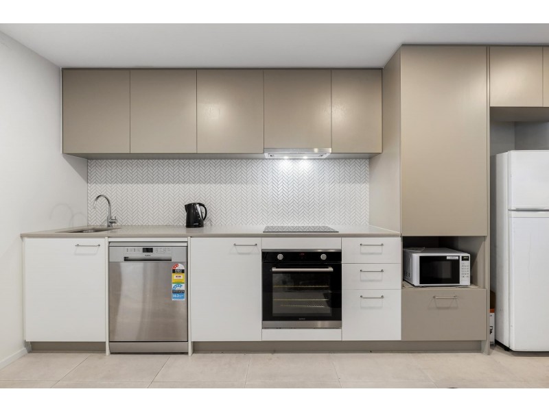 502/38 Oakden Street, Greenway ACT 2900